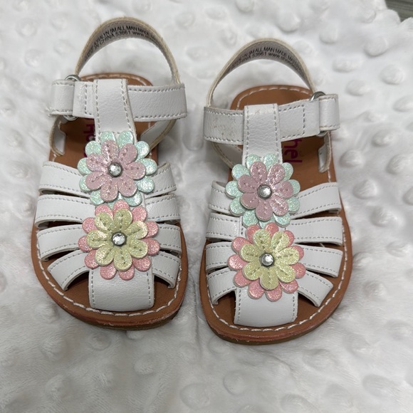 White Kids Sandals with Floral Design - Picture 1 of 3